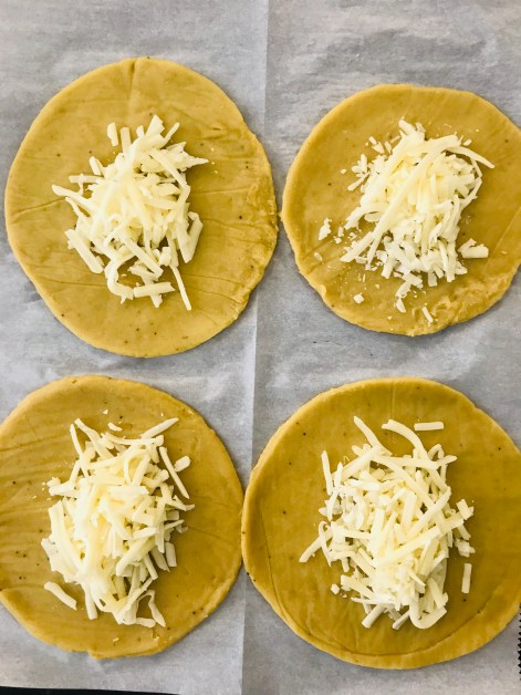 Green plantain empanadas filling